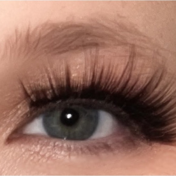 Lashes - Picture 2 of 2